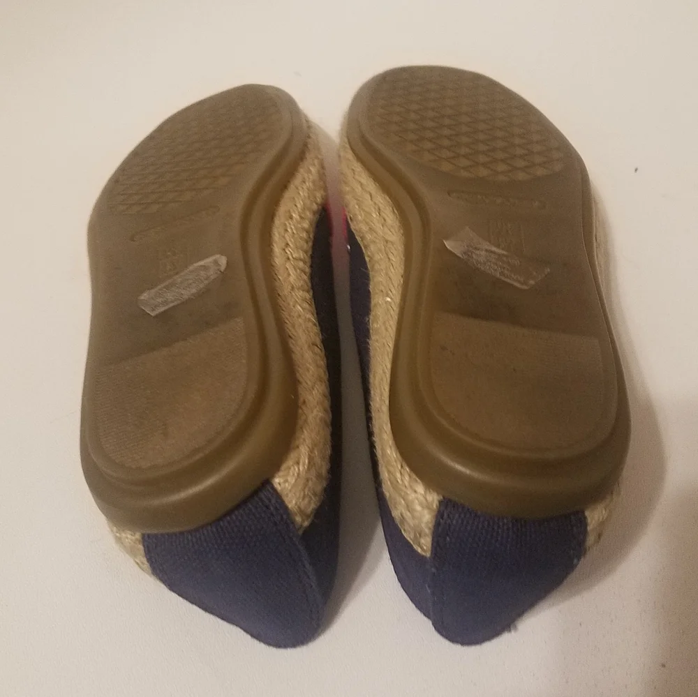 Aerosoles Pink and Navy Espadrilles Size 7 1/2